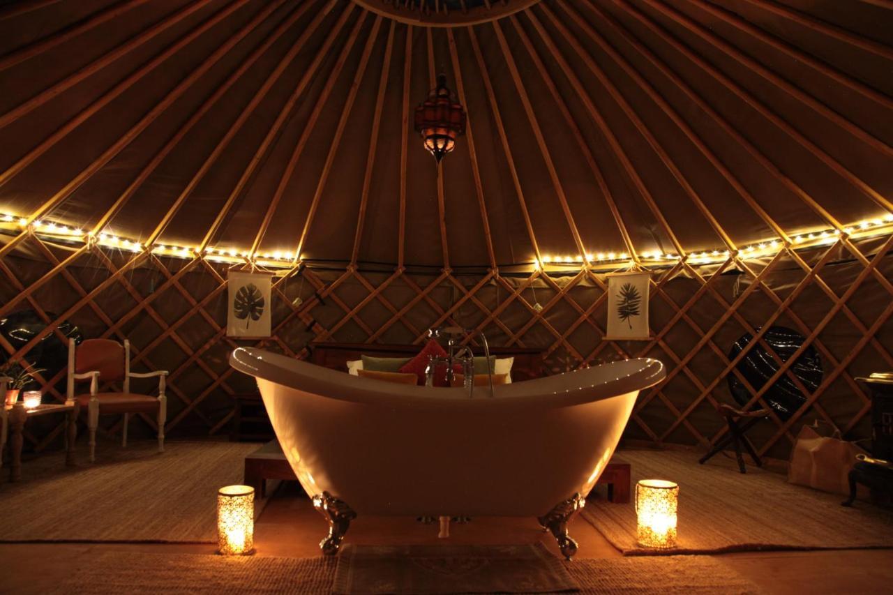 Готель Cerchio Del Desiderio Glamping Retreat Пескара Екстер'єр фото